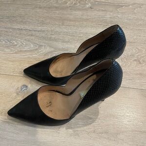 Louise et Cie Black Pumps